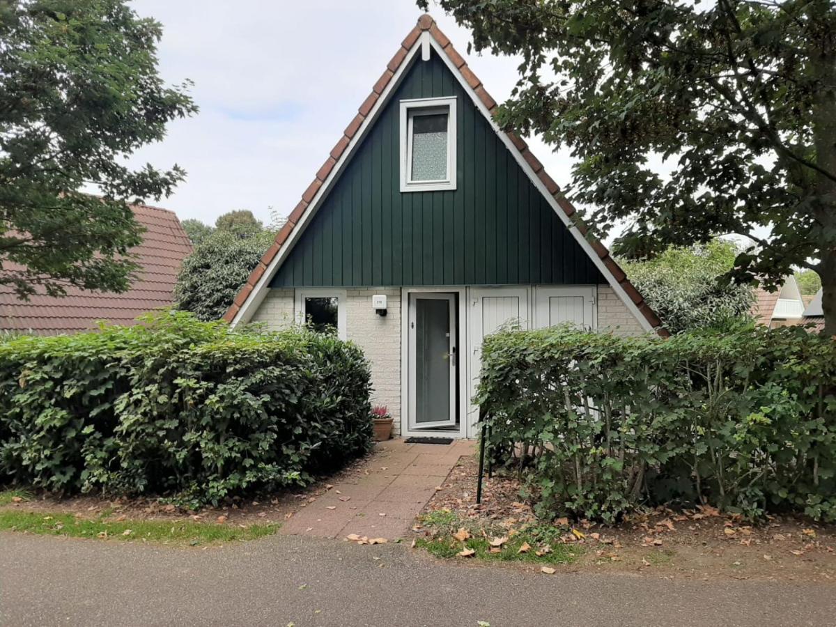 Vijverzicht 218 Gramsbergen Buitenkant foto