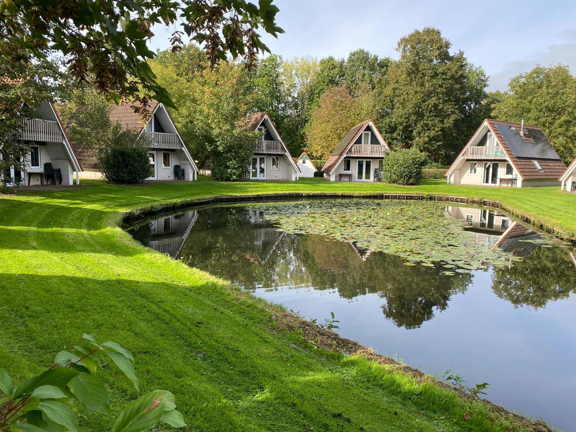 Vijverzicht 218 Gramsbergen Buitenkant foto